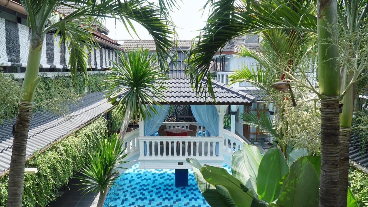 Raintree Boutique Villa & Gallery Yogyakarta Exterior photo