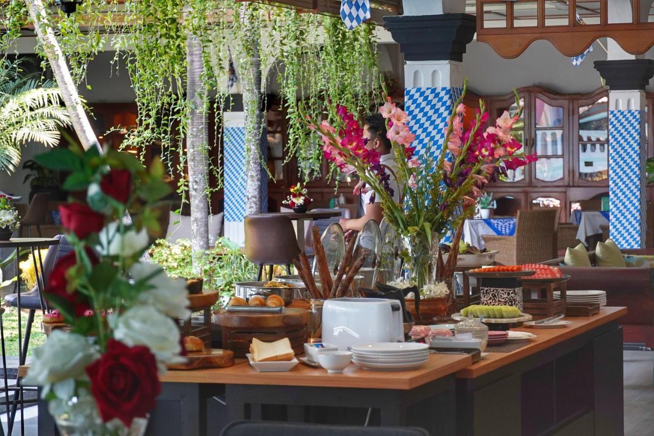 Raintree Boutique Villa & Gallery Yogyakarta Exterior photo
