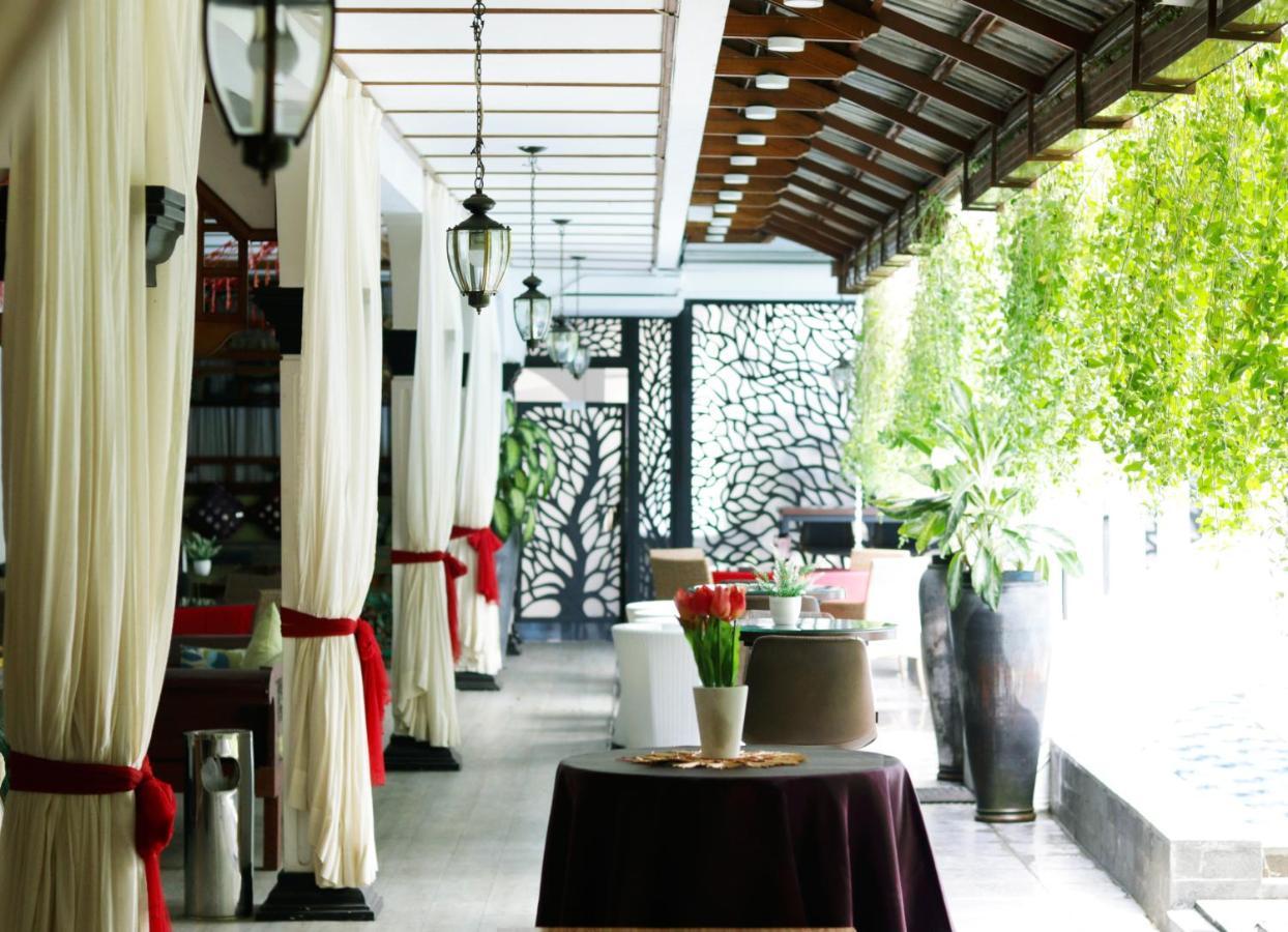 Raintree Boutique Villa & Gallery Yogyakarta Exterior photo